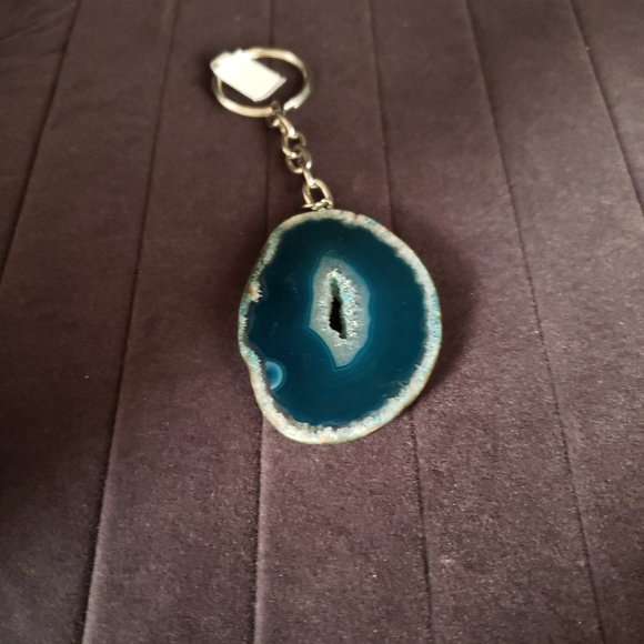 Agate Slice Key Chains - Picture 4 of 11